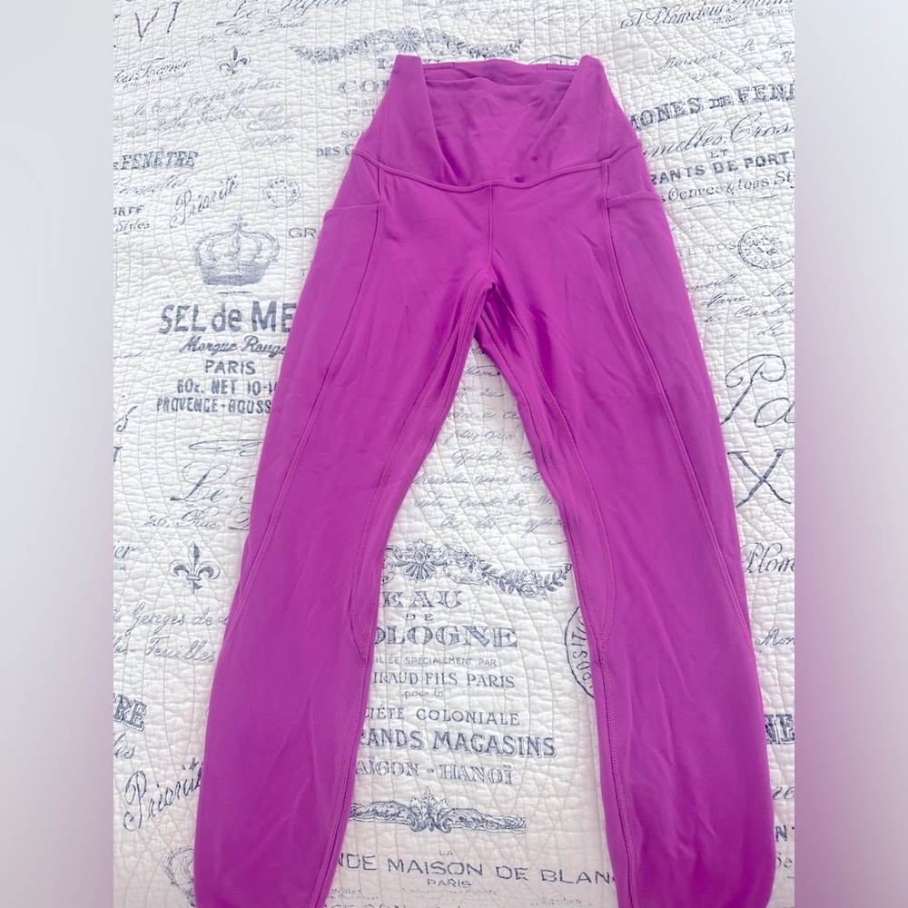 LULULEMON VIVID PLUM LEGGINGS size 2